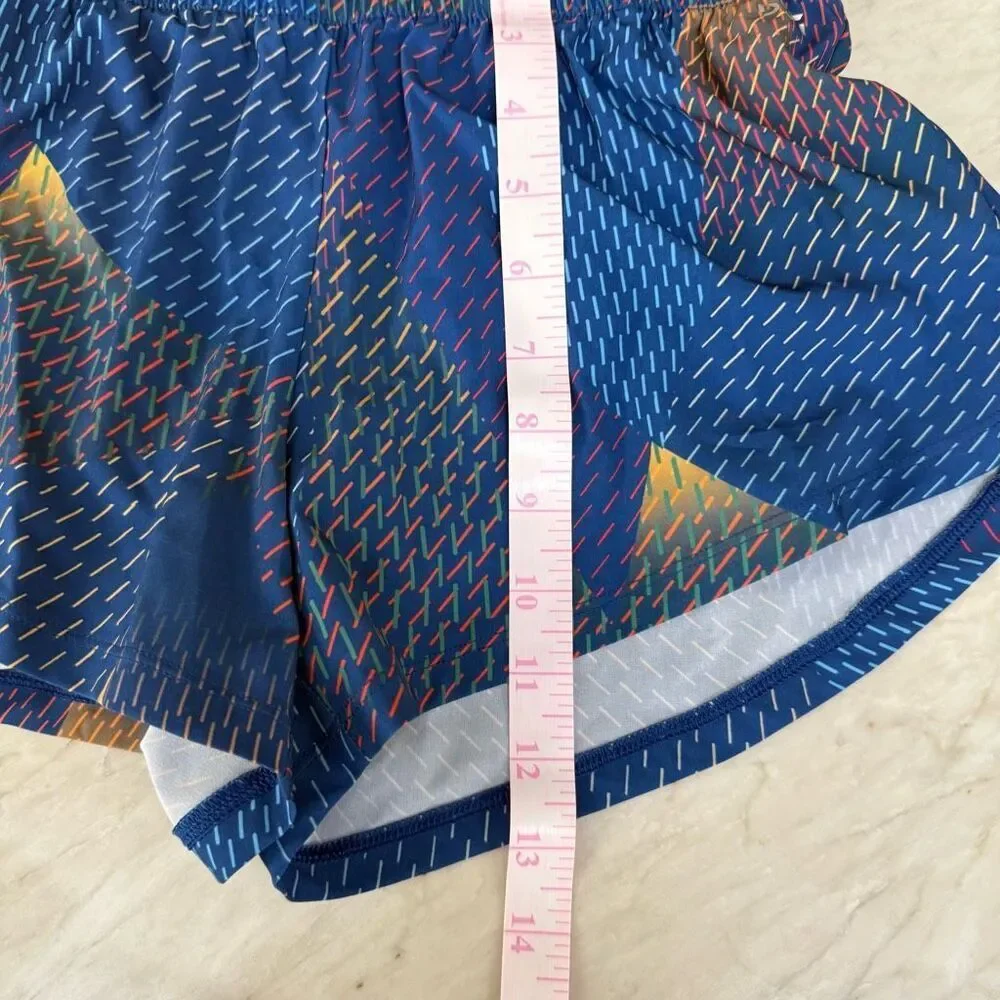 DSG women High Rise Stride Shorts Lined Blue Gold Swirl size XS NWT